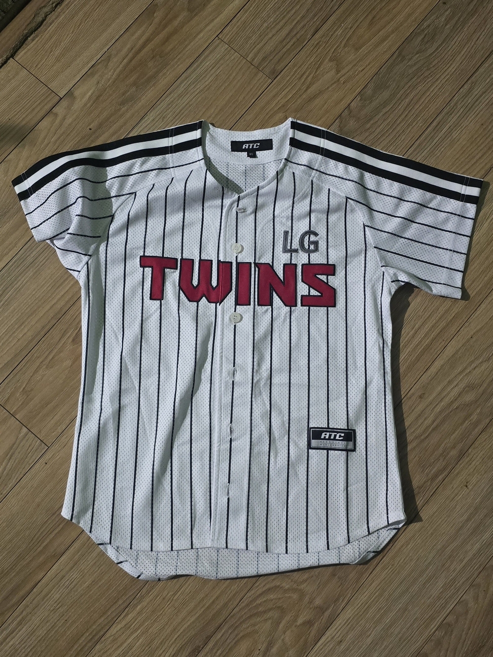 LG Twins KBO Baseball Jersey #55 Chae Eun-seong Pinstripe White